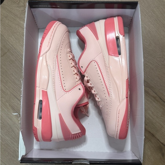 Jordan 2/3
Brand new - Picture 2 of 6